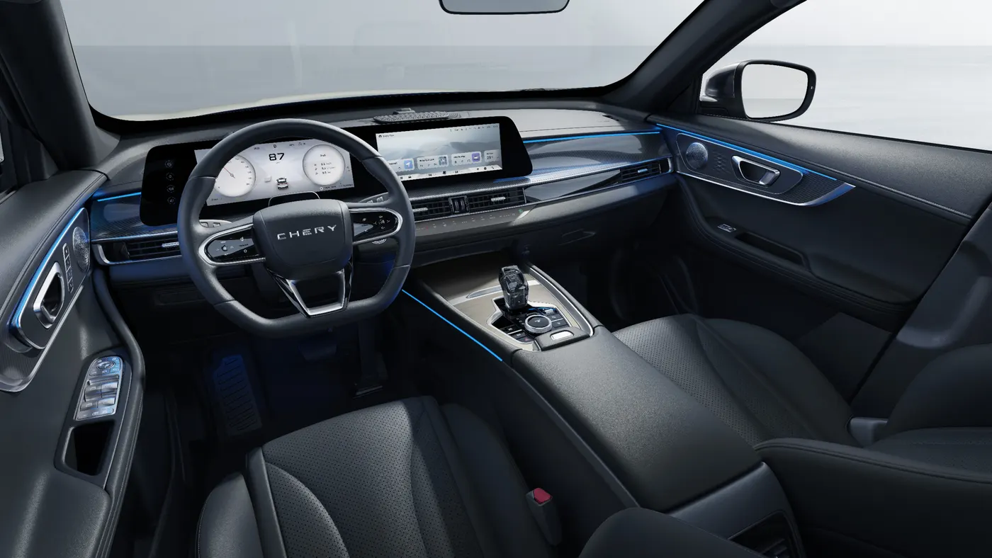 CHERY Tiggo 7 — Турбо хөдөлгүүр ба 4WD